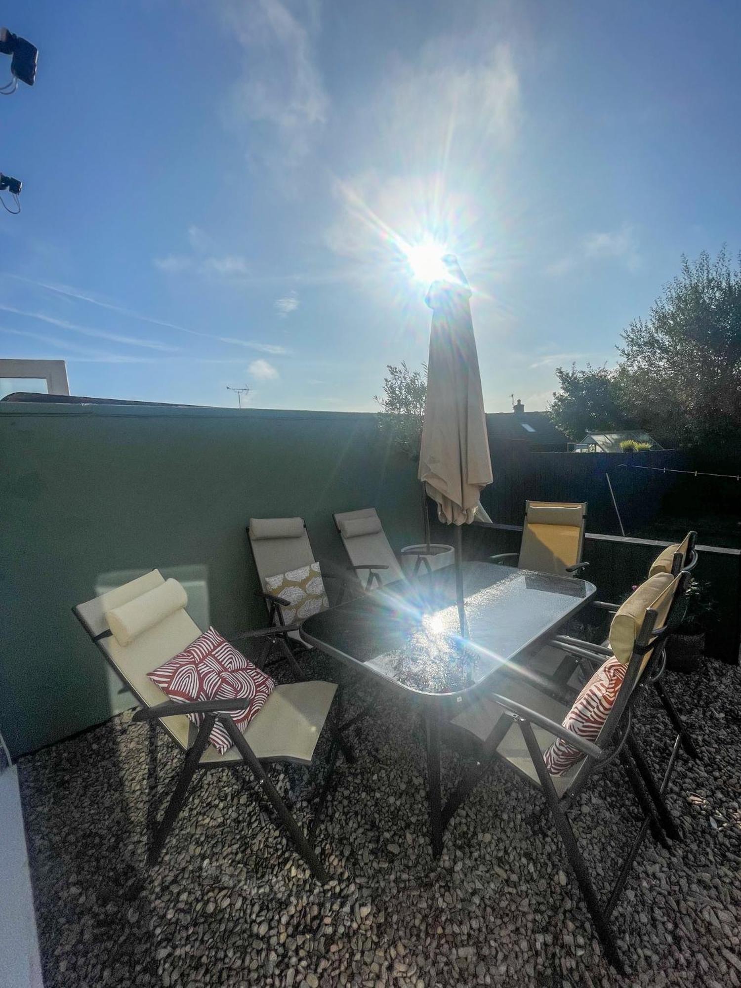 Ser Ar Y Bryn- Lovely Family Home With Garden, Walk To The Village And Beach Saundersfoot Exteriér fotografie